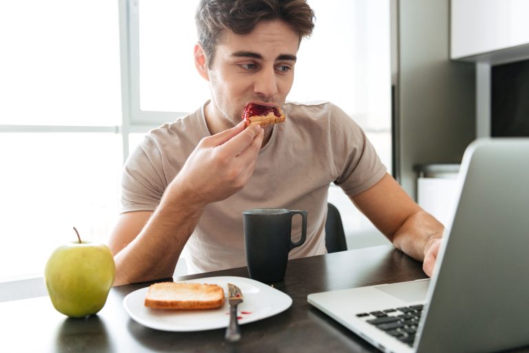 Hybrid working and Dental pain
